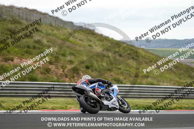 cadwell no limits trackday;cadwell park;cadwell park photographs;cadwell trackday photographs;enduro digital images;event digital images;eventdigitalimages;navarra;no limits trackdays;peter wileman photography;racing digital images;trackday digital images;trackday photos